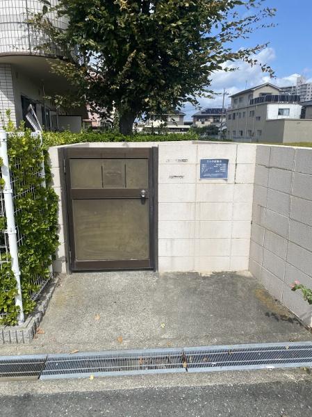 寝屋川市池田３丁目のマンション