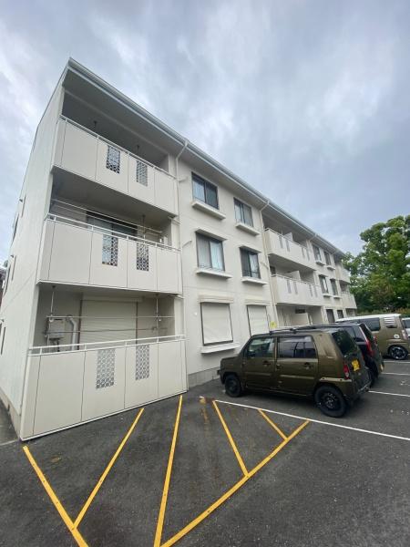 ハピネス西口Ⅱ