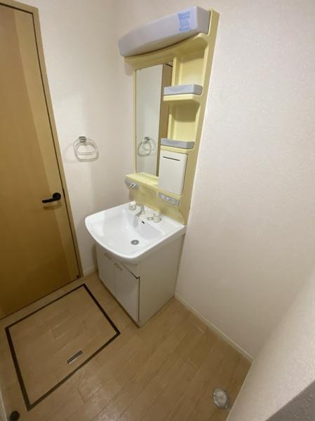 寝屋川市萱島桜園町のハイツ