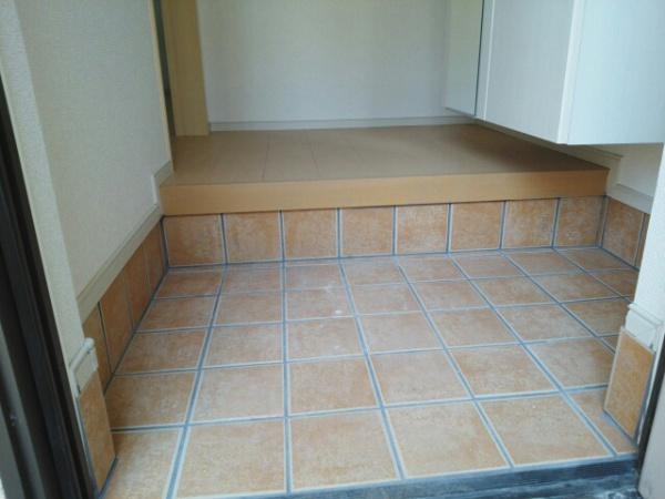 門真市北巣本町のアパート