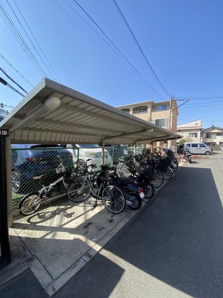 門真市北巣本町のアパート