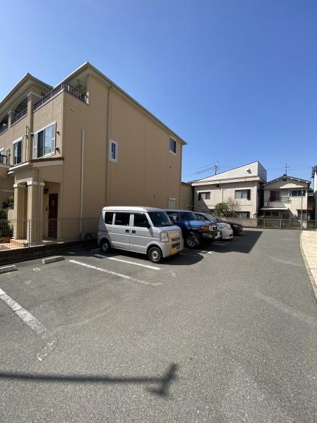門真市北巣本町のアパート