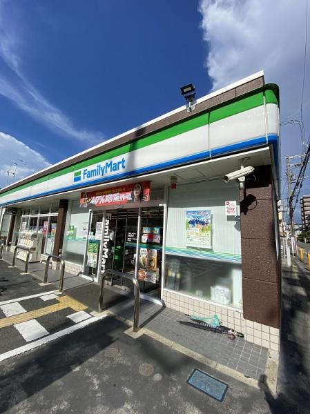 門真市小路町のマンション(ファミリーマート門真栄町店)