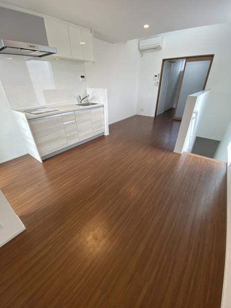 寝屋川市日新町のアパート