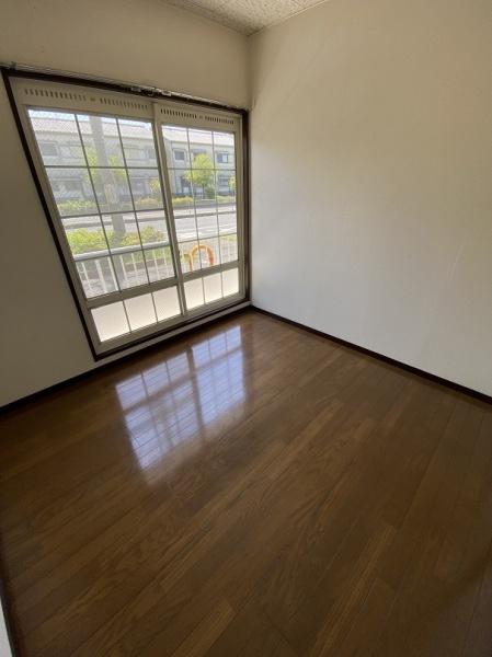 寝屋川市中木田町のマンション