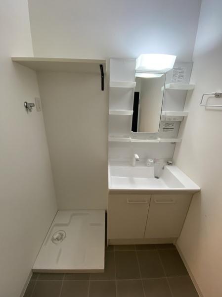 寝屋川市高柳４丁目のアパート