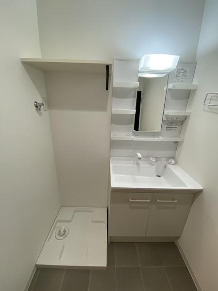 寝屋川市高柳４丁目のアパート