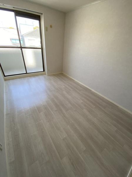 寝屋川市上神田２丁目のマンション