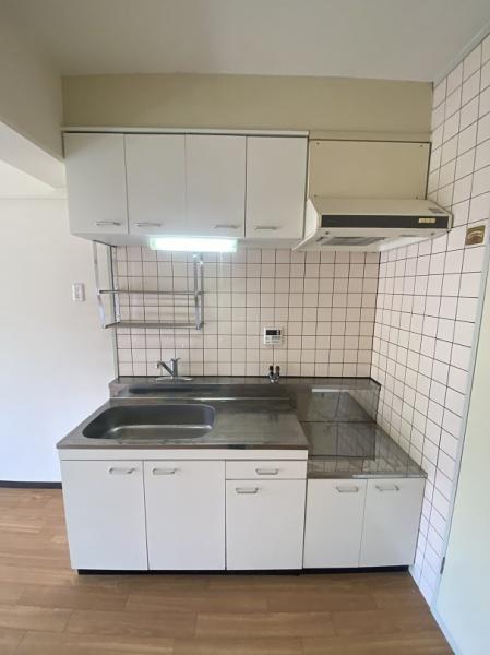 寝屋川市高柳２丁目のマンション