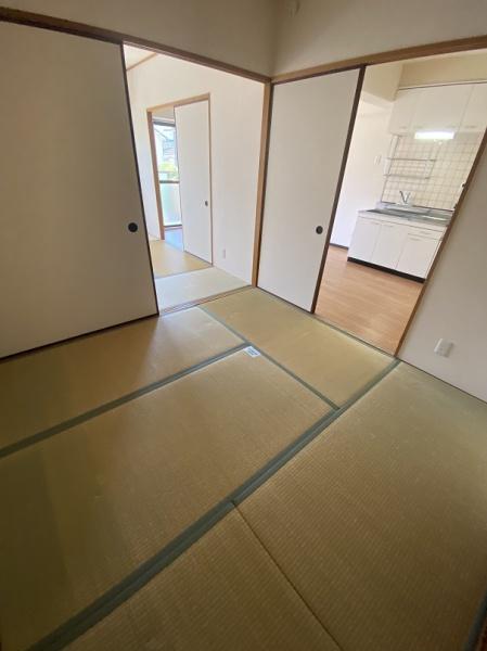 寝屋川市高柳２丁目のマンション