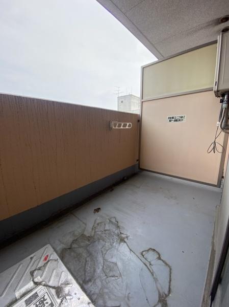 寝屋川市松屋町のマンション