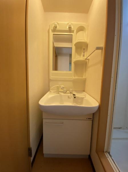 寝屋川市松屋町のマンション
