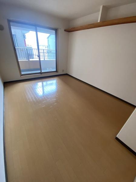 寝屋川市香里新町のアパート