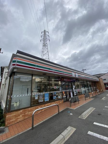 門真市常称寺町のアパート(セブンイレブン守口藤田町4丁目店)