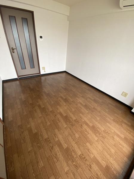 寝屋川市高宮新町のマンション
