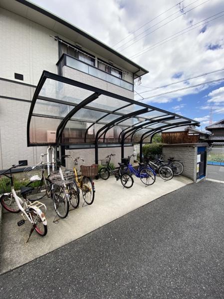 門真市一番町のアパート