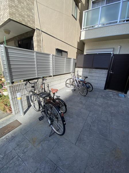 寝屋川市香里北之町のアパート