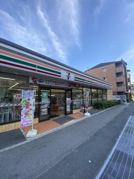 寝屋川市香里西之町のマンション(セブンイレブン寝屋川松屋町店)
