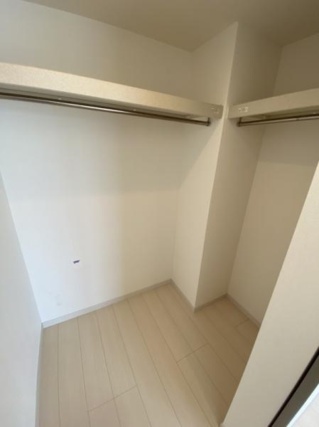 門真市栄町のマンション