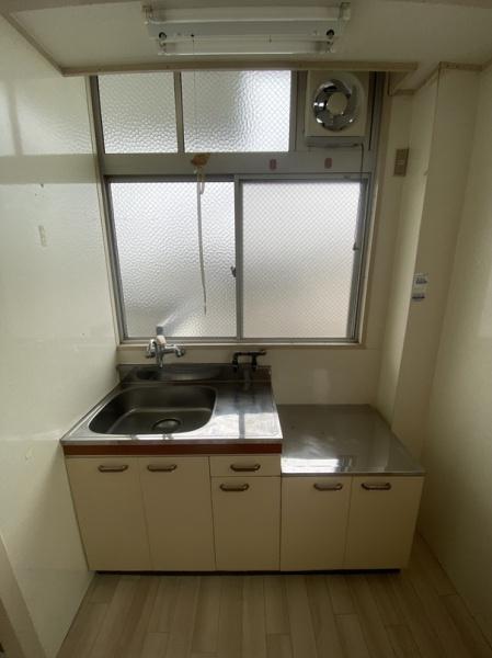 寝屋川市東神田町のマンション