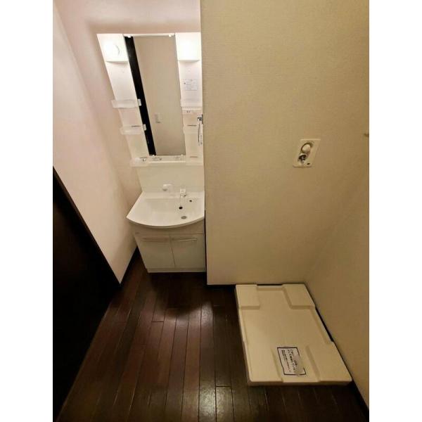 門真市一番町のアパート
