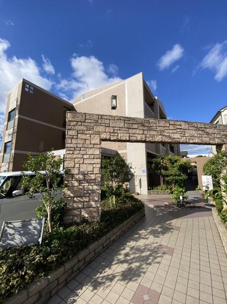 四條畷市砂３丁目のマンション