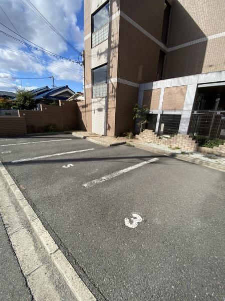 四條畷市砂３丁目のマンション