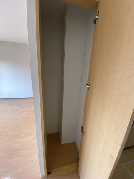 寝屋川市池田３丁目のマンション