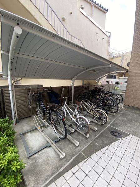 寝屋川市池田３丁目のマンション