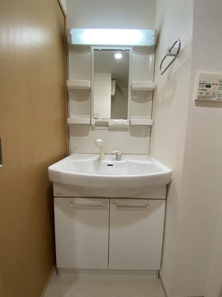 寝屋川市池田３丁目のマンション