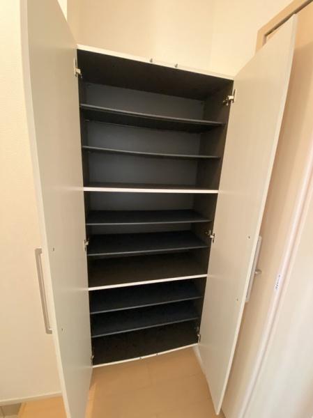 寝屋川市仁和寺本町４丁目のアパート