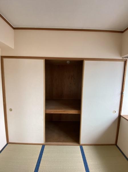 寝屋川市美井元町のマンション