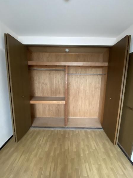 寝屋川市美井元町のマンション
