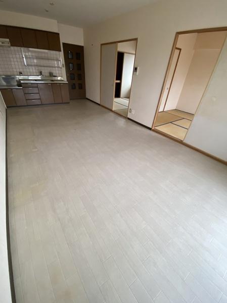 寝屋川市美井元町のマンション