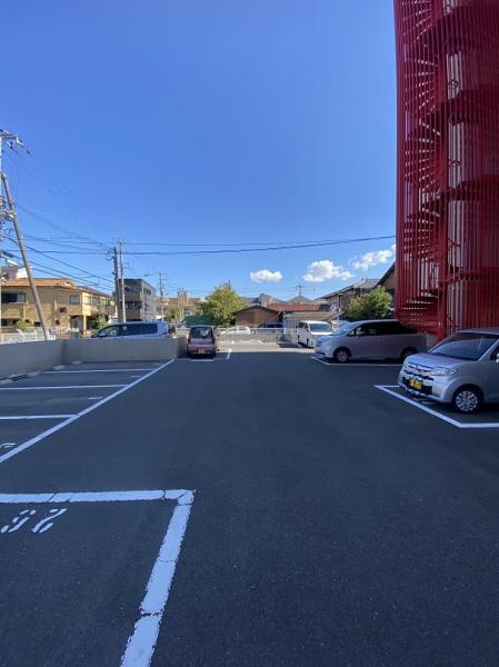 寝屋川市中神田町のマンション