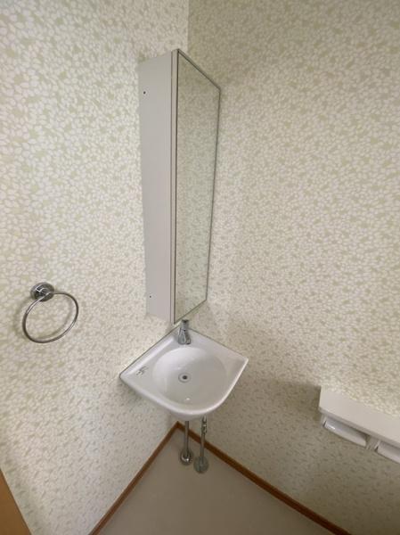 寝屋川市大利元町のテラスハウス