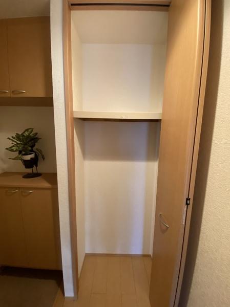 寝屋川市香里南之町のマンション