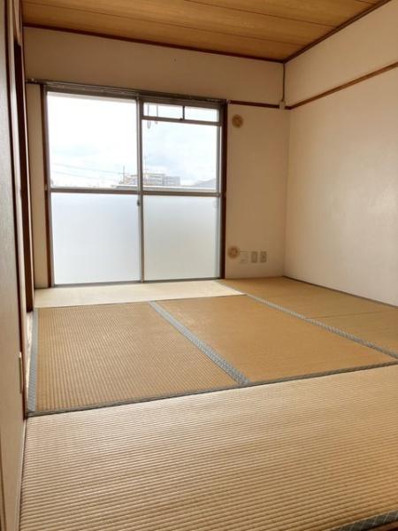 寝屋川市美井元町のマンション