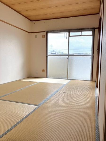 寝屋川市美井元町のマンション