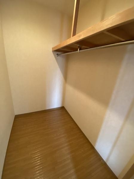 四條畷市岡山５丁目のマンション