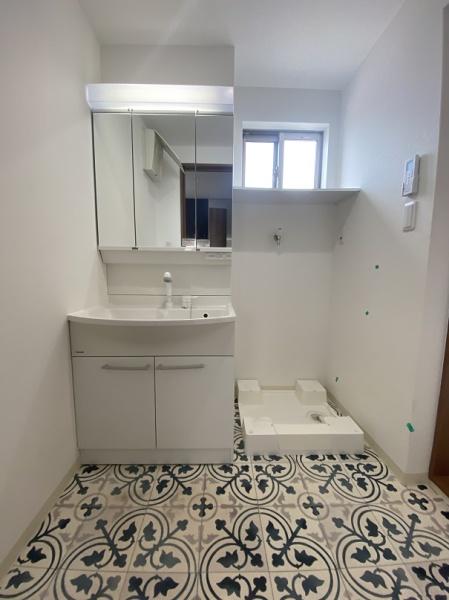 寝屋川市萱島東１丁目のアパート