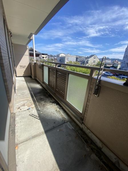 寝屋川市秦町のマンション
