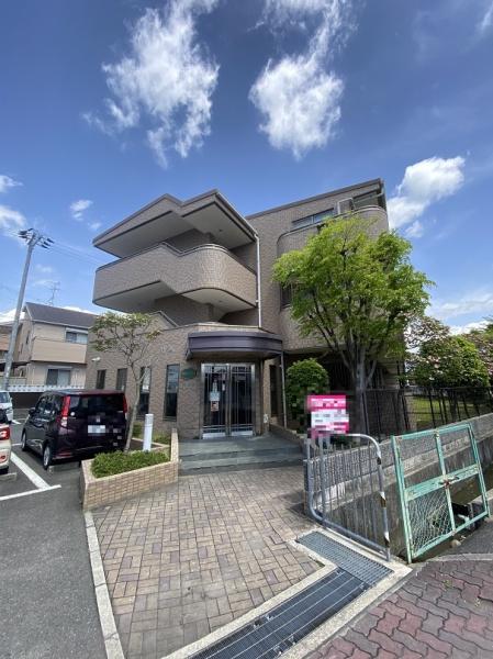 寝屋川市秦町のマンション