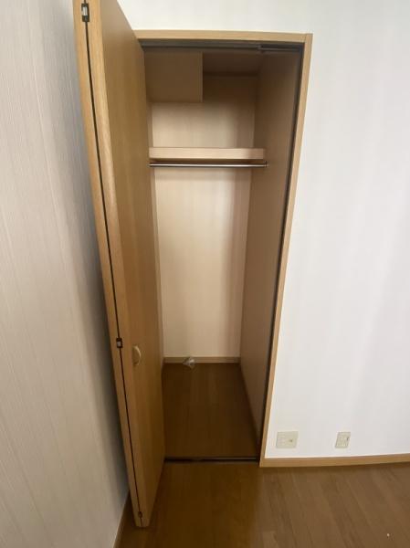 寝屋川市秦町のマンション