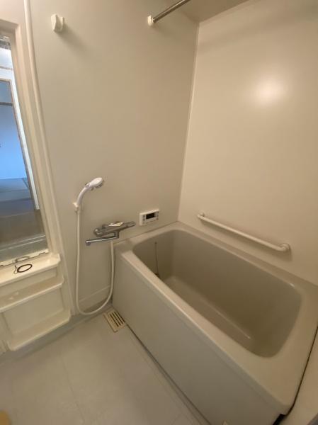 寝屋川市秦町のマンション