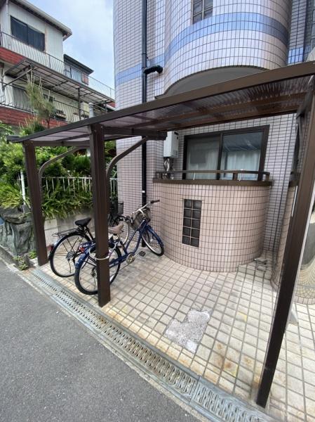 寝屋川市萱島信和町のマンション