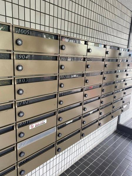 寝屋川市下木田町のマンション