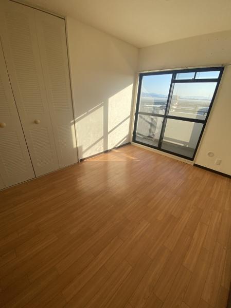 寝屋川市下木田町のマンション