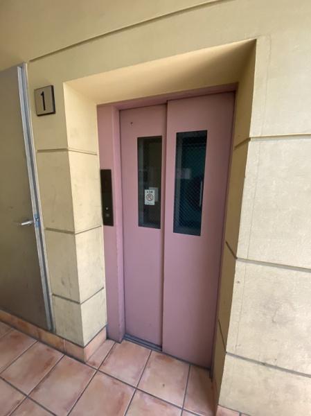 寝屋川市石津元町のマンション