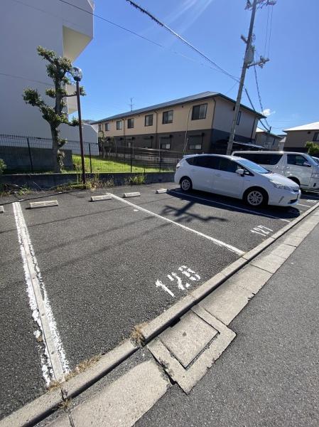 門真市五月田町のアパート